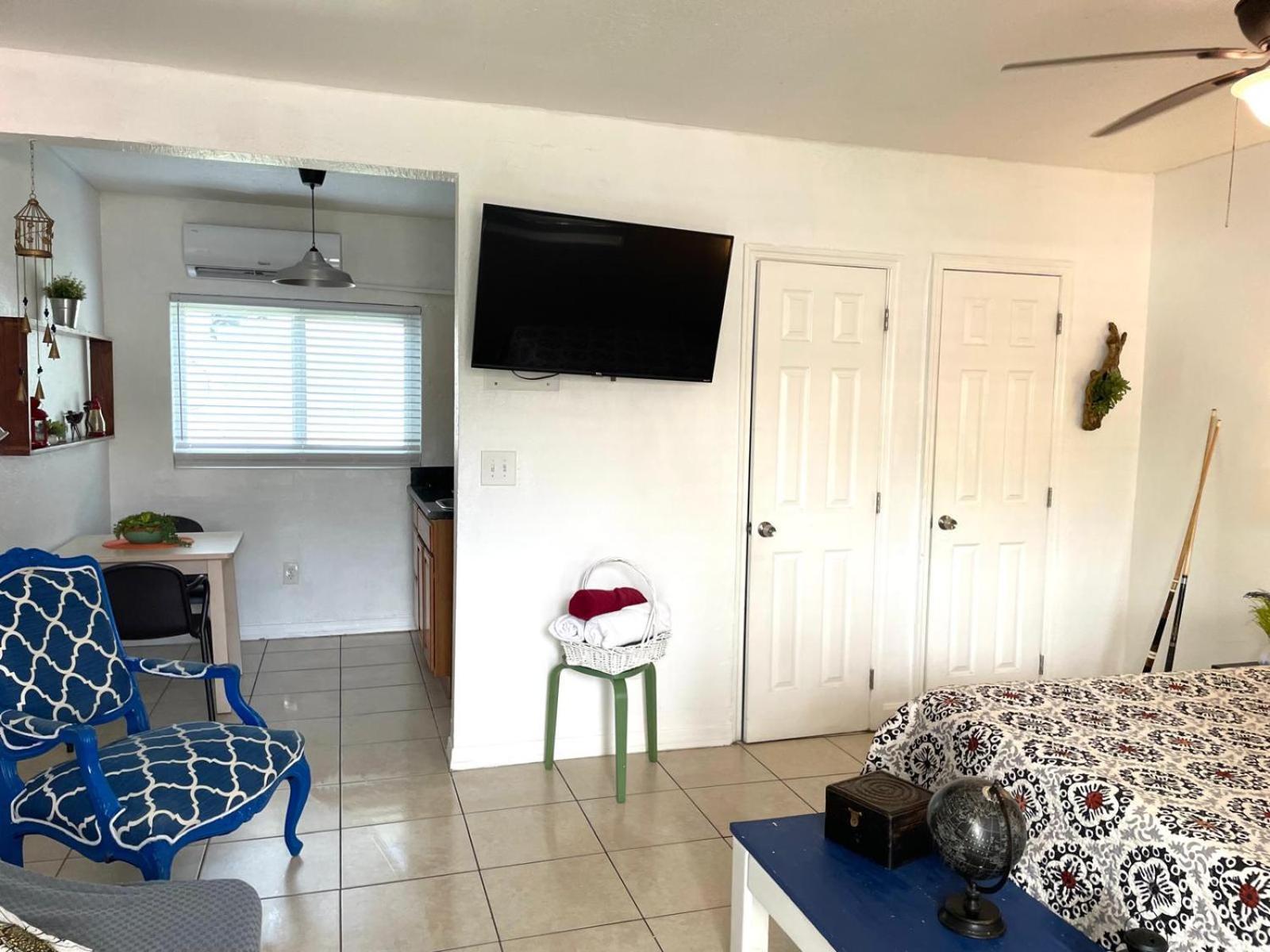 Cozy Studio Near Coconut Grove - 7C ميامي المظهر الخارجي الصورة